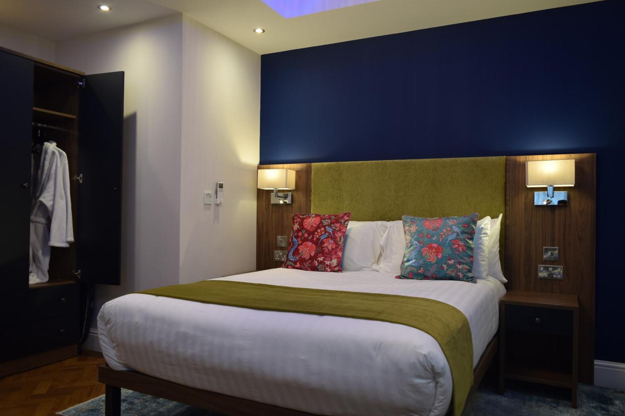 Hotel St Andrews Exeter